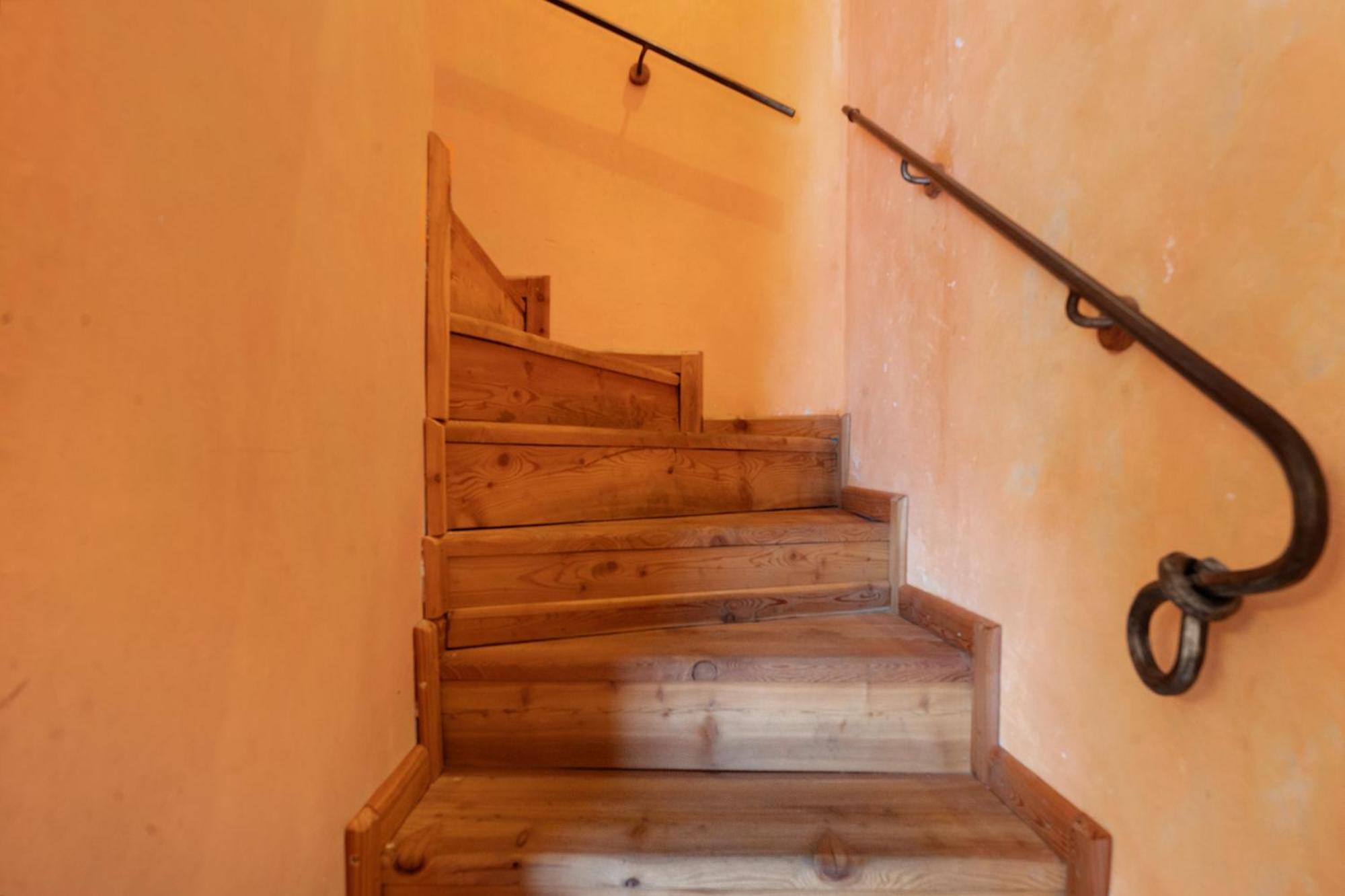 Three-Bedroom Premium Apartment with Balcony,1658292703:JPEG